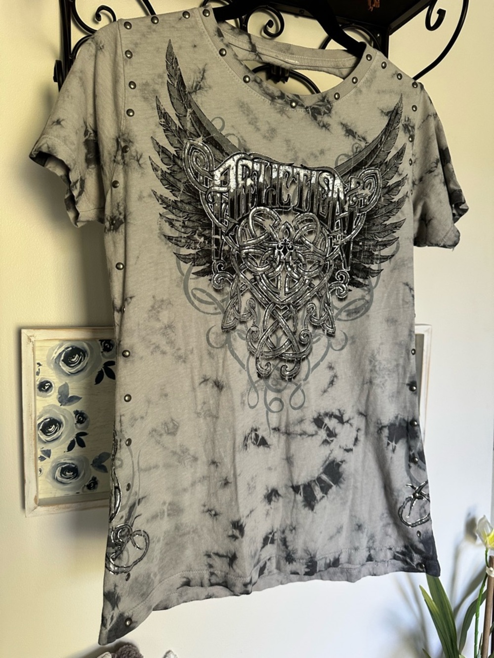Affliction Gray Tie-Dye Short Sleeve Graphic Tee with Stud Accents Distressed - Picture 3 of 7